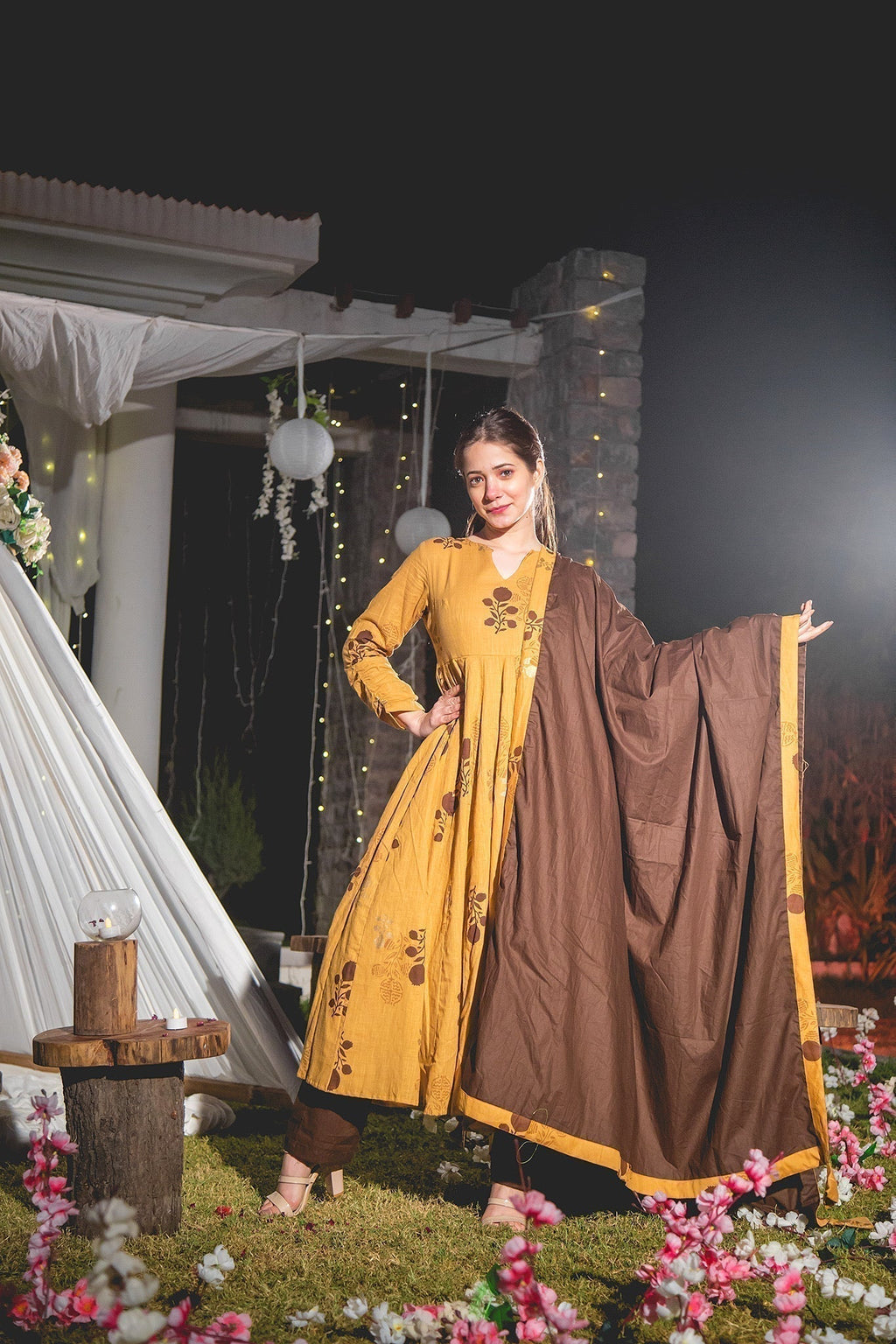 barnie mustard suit set