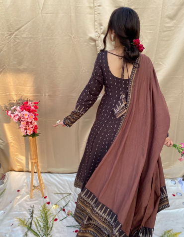 BRIGHT BROWN SUIT SET