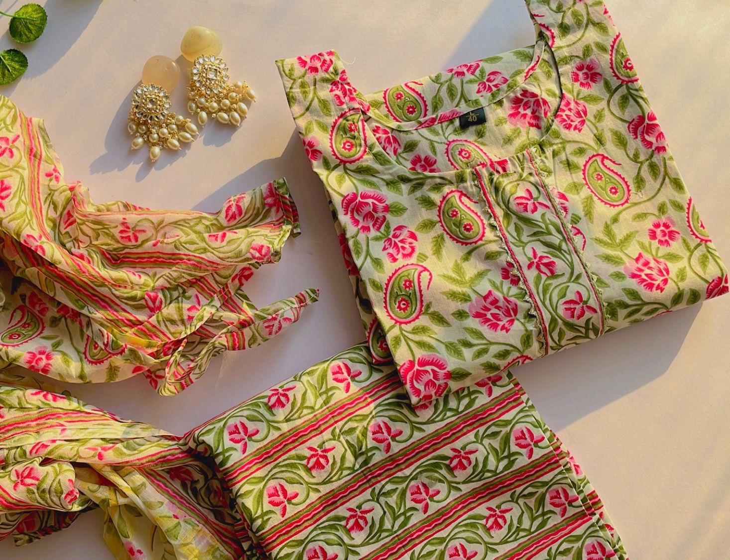 Lively Floral Slim Fit Suit