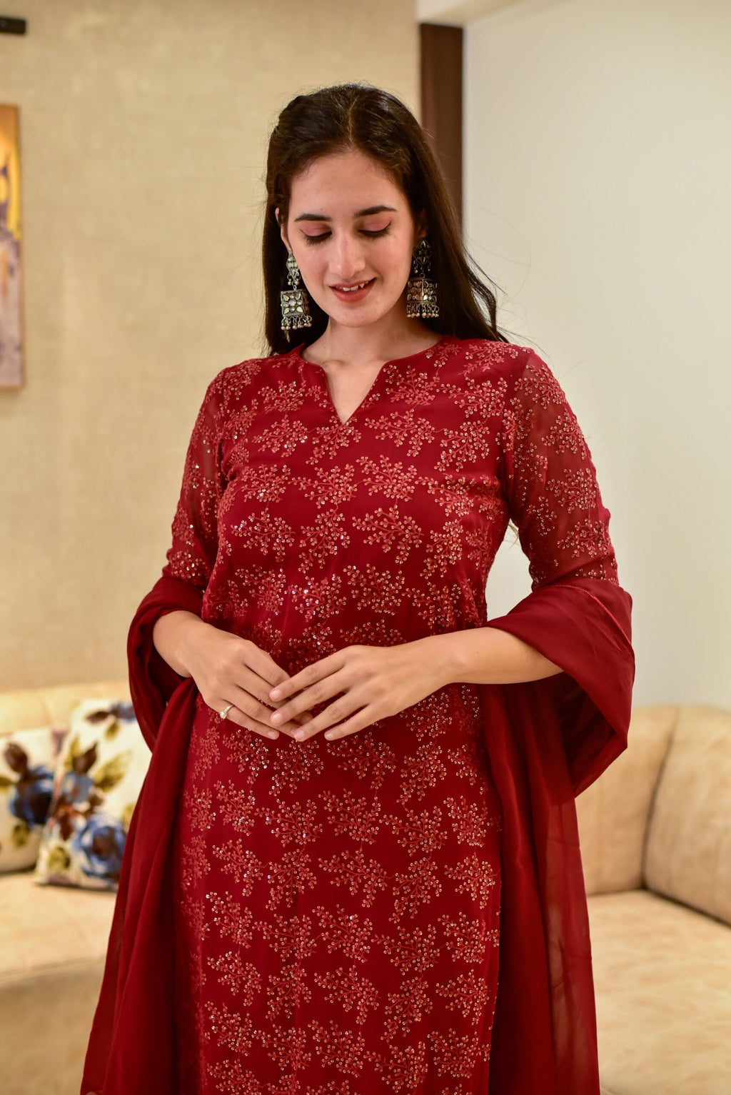 Mrunali embroidered kurta set