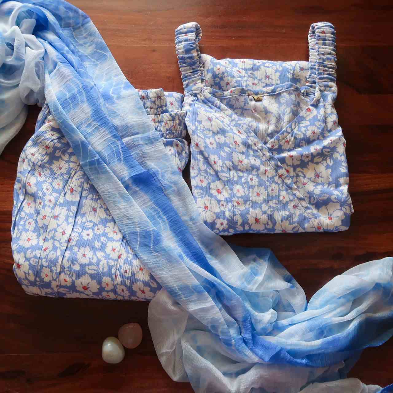 I Live in waves Darling Suit (3 piece)